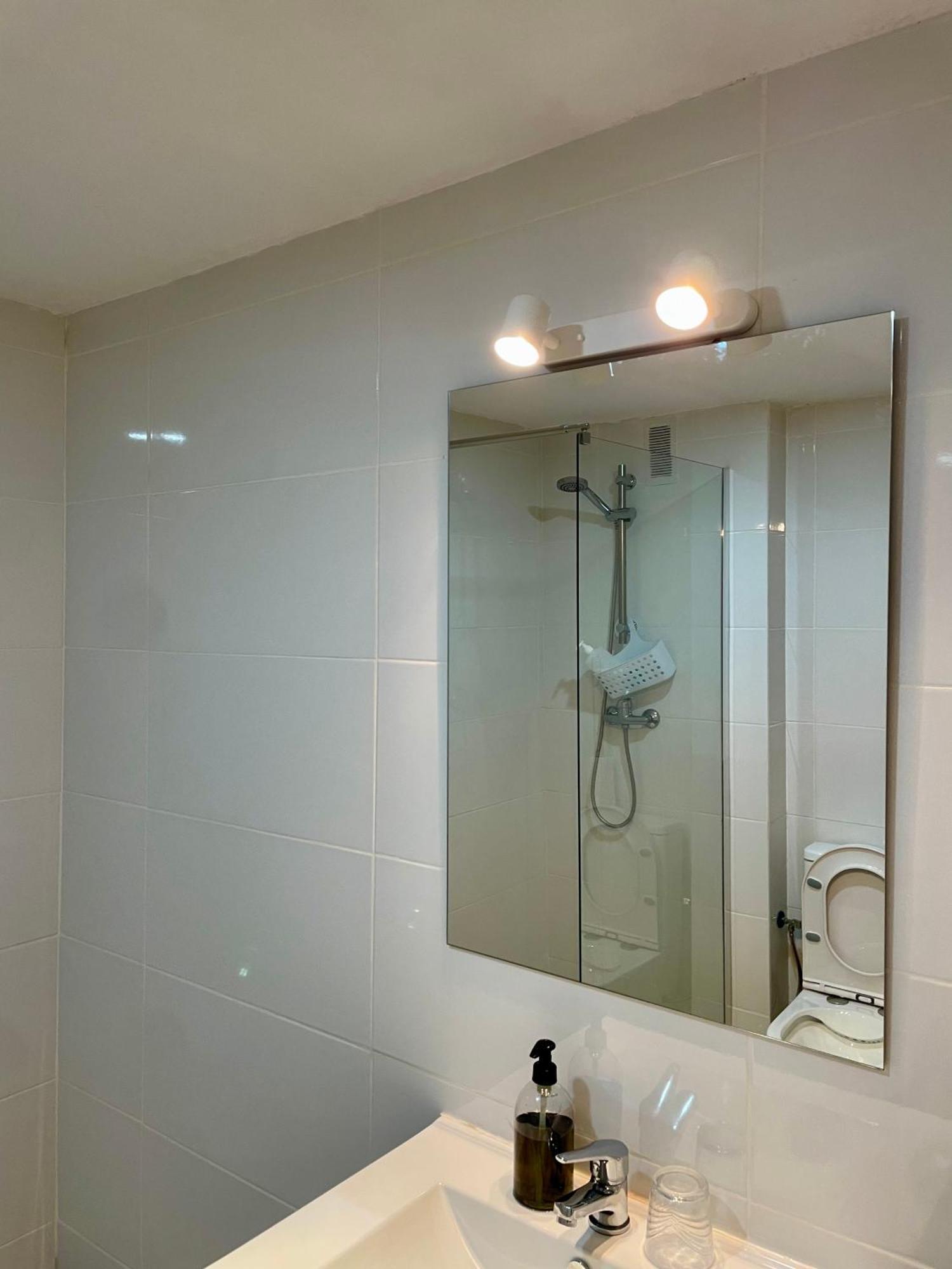 Private Rooms Madrid Atocha Bagian luar foto