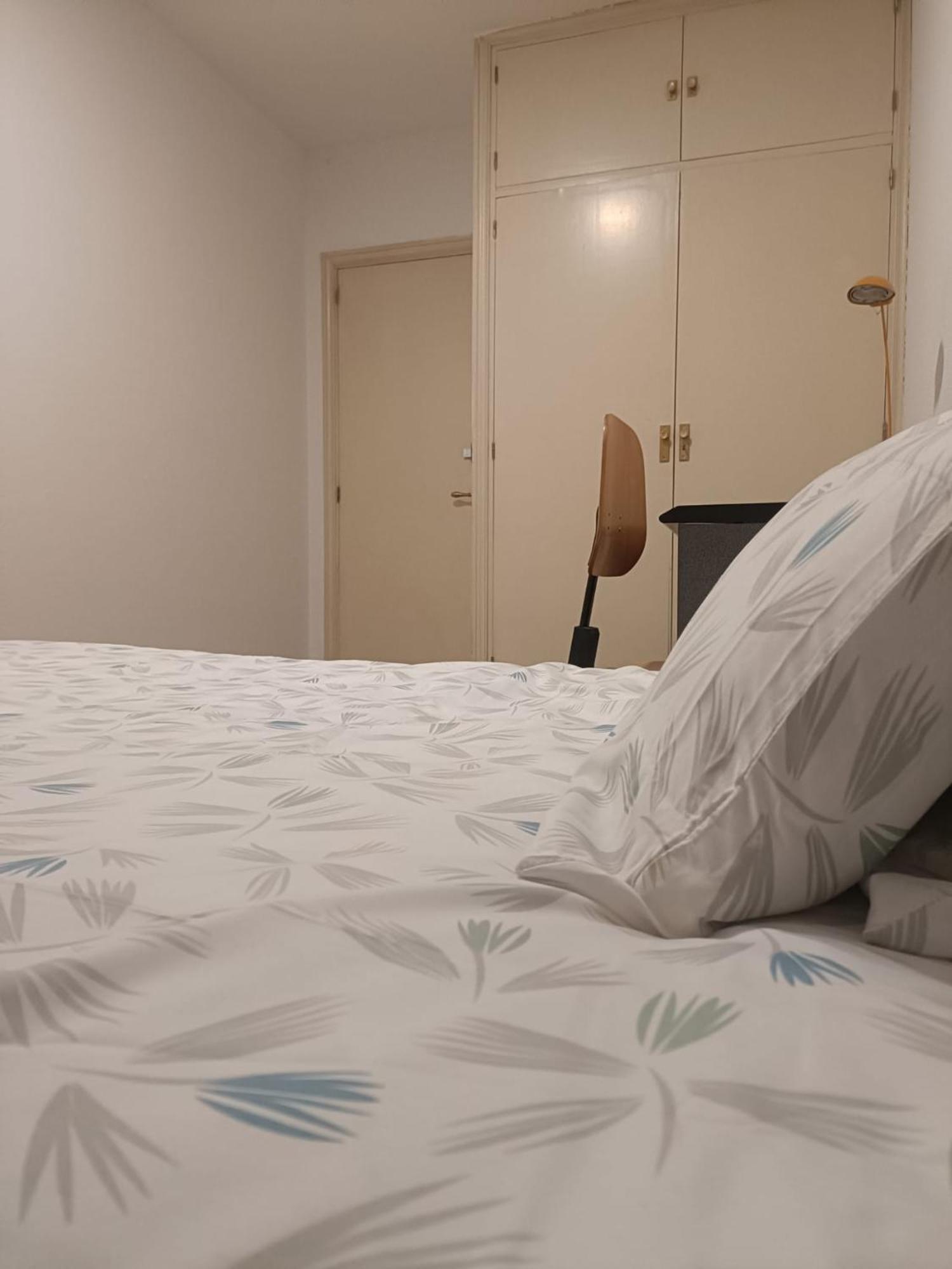 Private Rooms Madrid Atocha Bagian luar foto